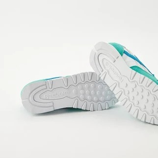Reebok CLASSIC LEATHER SHOES women