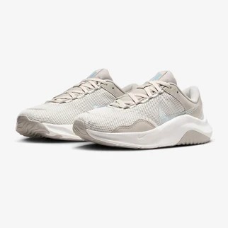Nike Essential 3 Next Nature