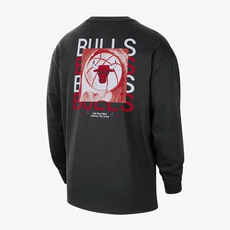 Chicago Bulls Men's Nike Long-Sleeve T-Shirt