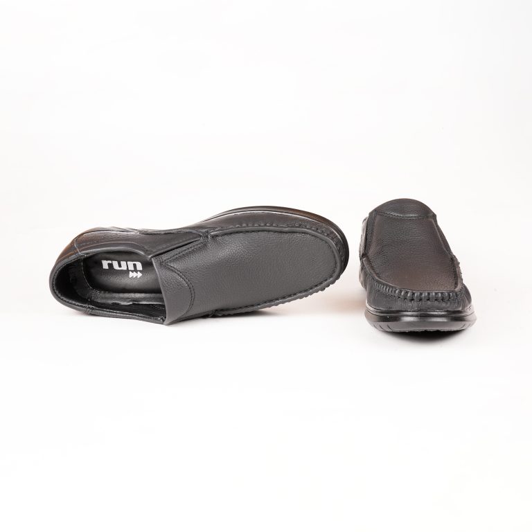 Run Shoes Black Leather Slip-on Loafers for Men (3041)
