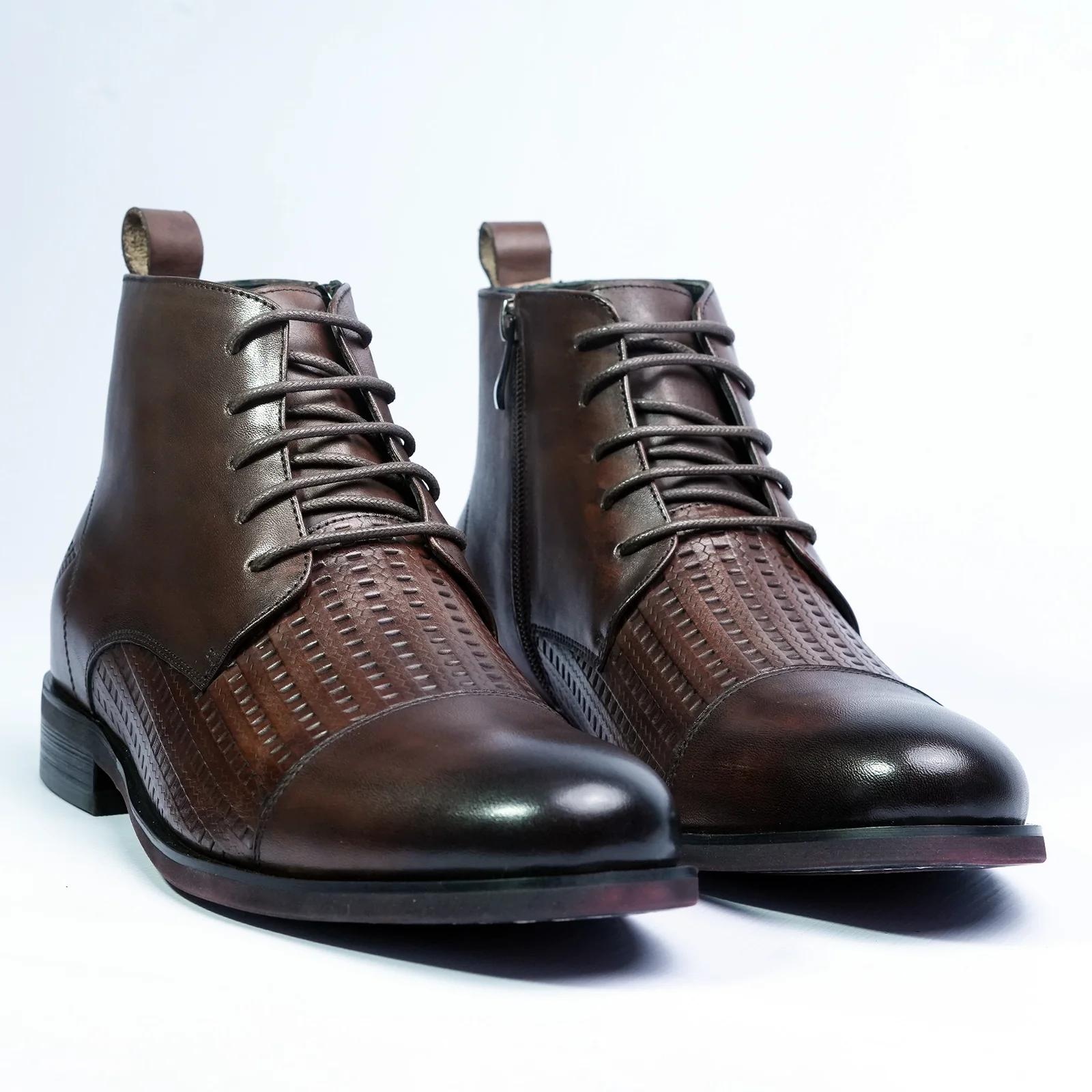 Men's Two-Tone Leather Dress Boots with Brogue Detail GS107