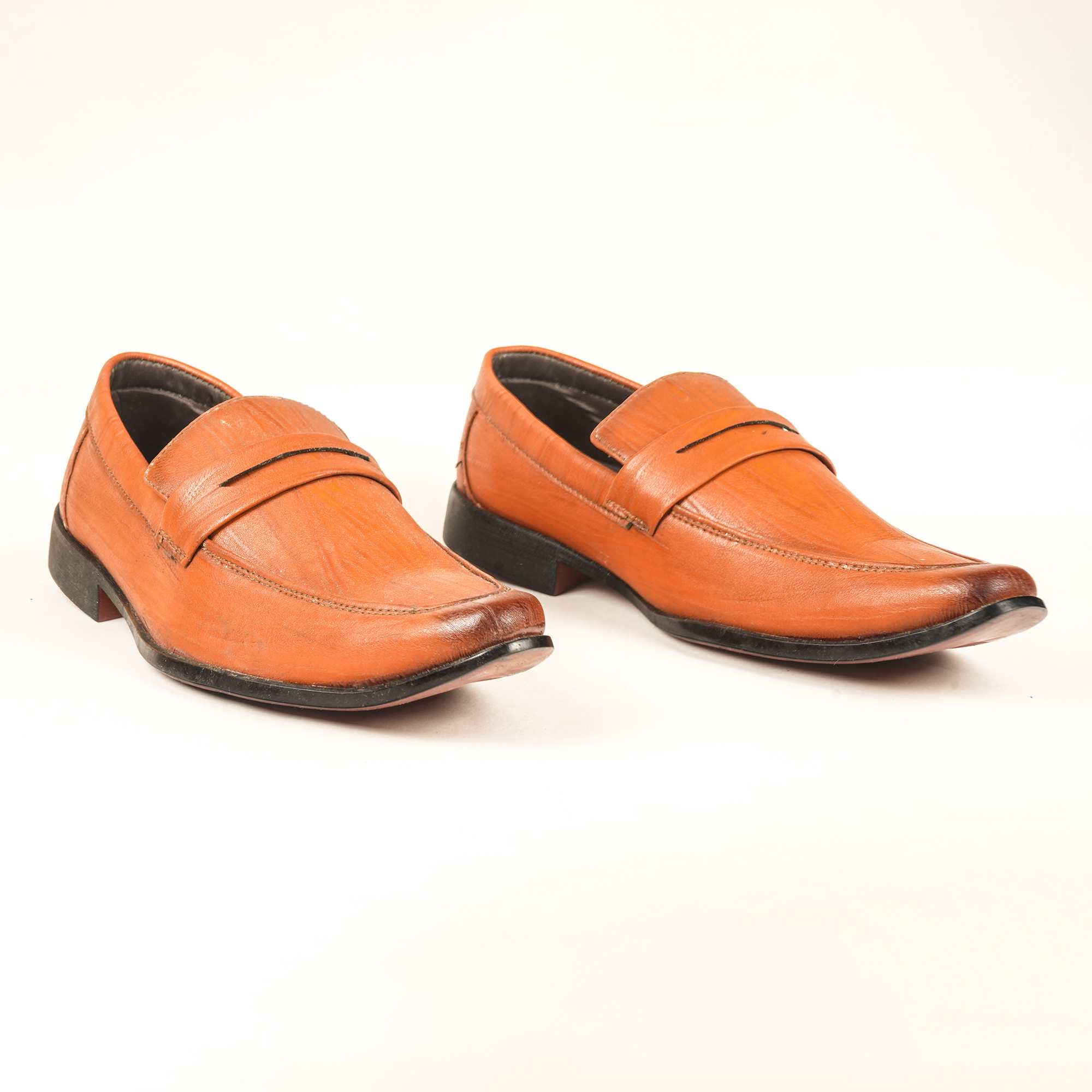 Run Shoes Tan Leather Slip-on Formal Loafers for Men (2241)