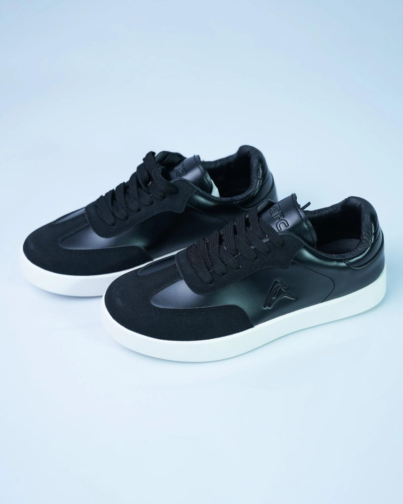 GoldStar Casual Court Sneakers for Women LS006