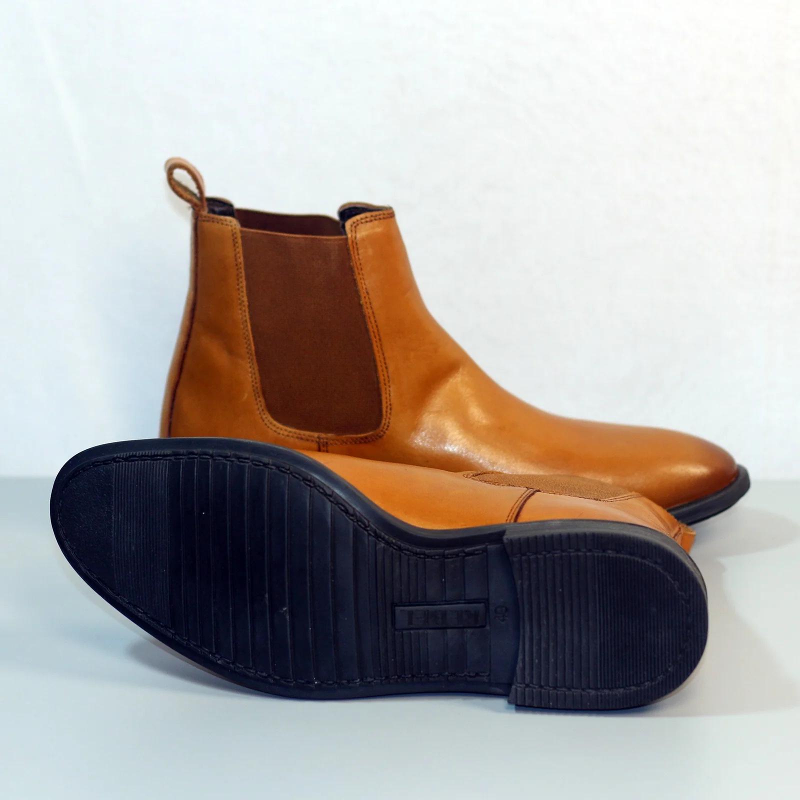 Men's Classic Tan Brown Chelsea Boots GS109