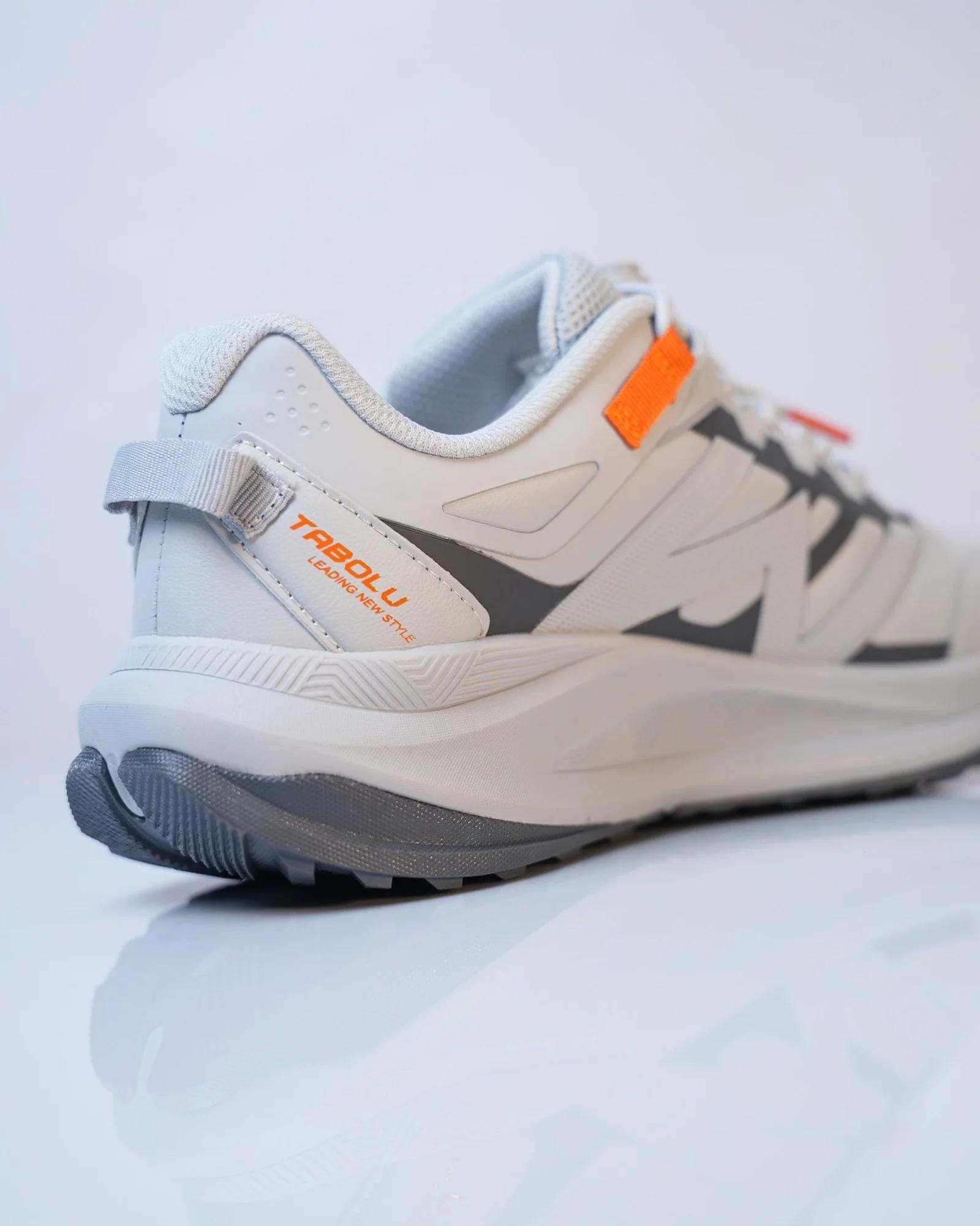 TBL Trail Runner Sneakers GS186