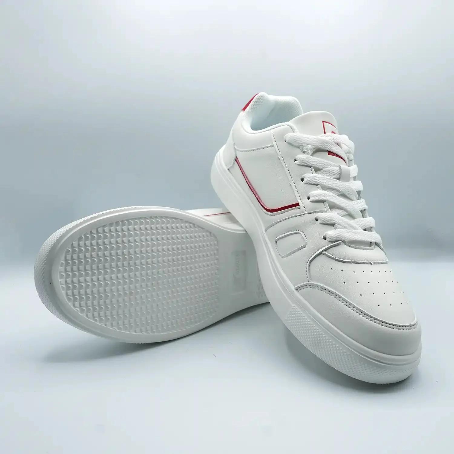 Sneakers with Tricolor Detail GS79