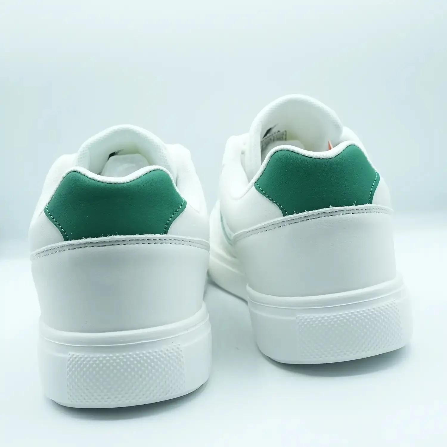 Sneakers with Tricolor Detail GS79