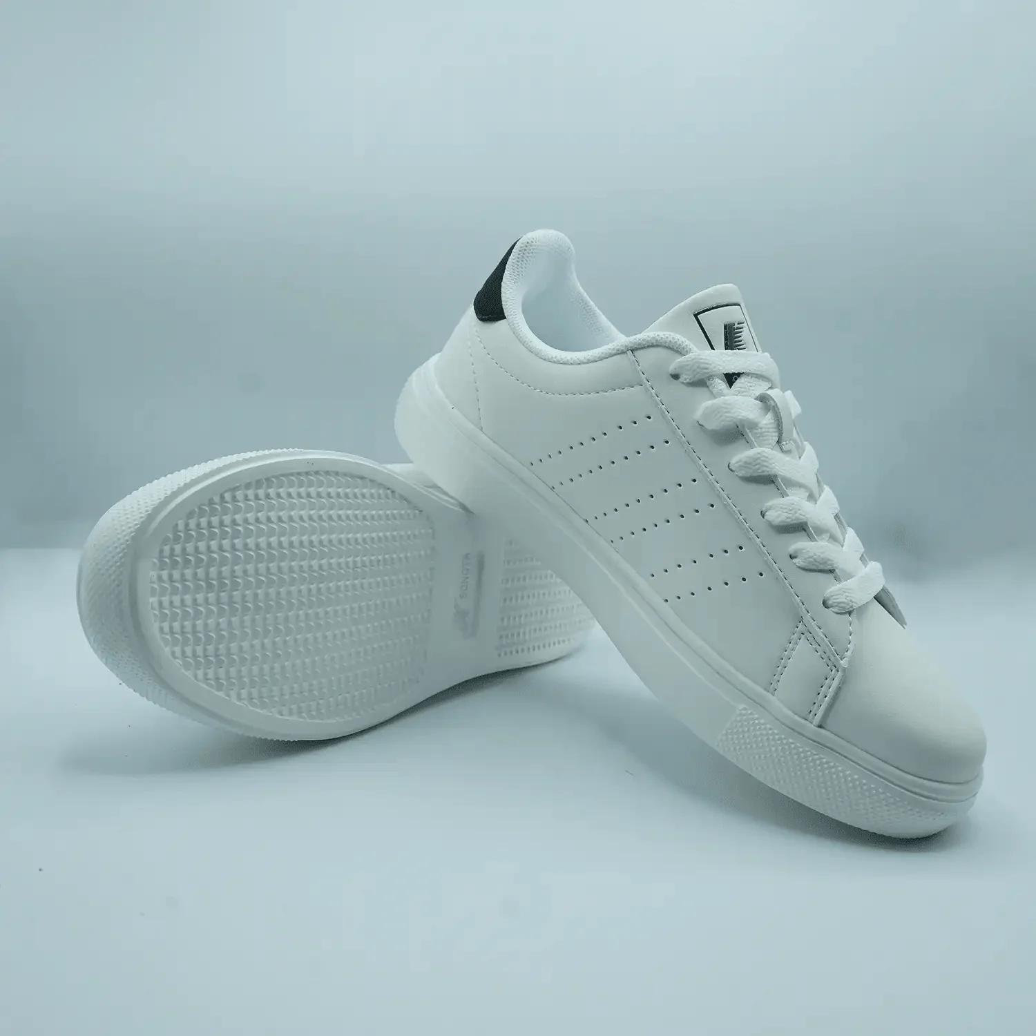 Unisex White Low-Top Sneakers with Red and Black Detail GS81