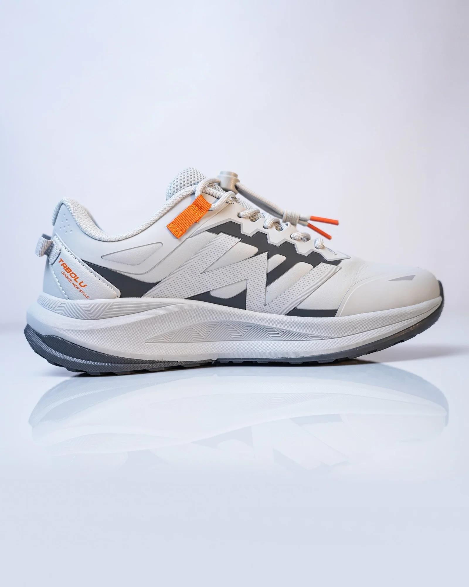 TBL Trail Runner Sneakers GS186